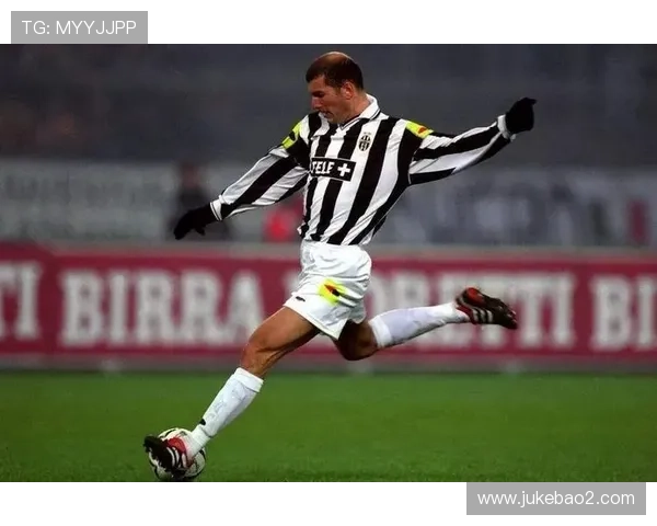 通过图片线索揭示足球明星的真实身份挑战你的足球知识和观察力 通过图片线索揭示足球明星的真实身份挑战你的足球知识和观察力